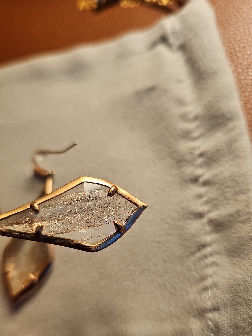 Kendra Scott Oliva Earrings & Necklace - Picture 4 of 6